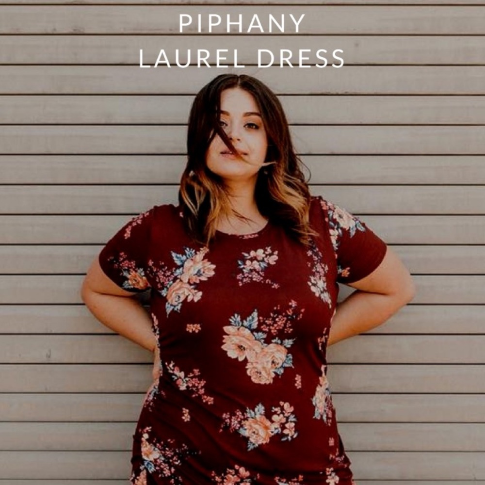 ISO this Piphany Laurel dress!  😍.